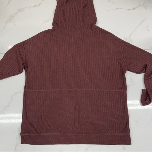 Chaser Waffle Knit Thermal Thumbhole Drop Shoulder Kanga Pocket Pullover Hoodie - Picture 6 of 8